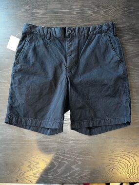 Uniqlo Navy Flat Front Men's Shorts